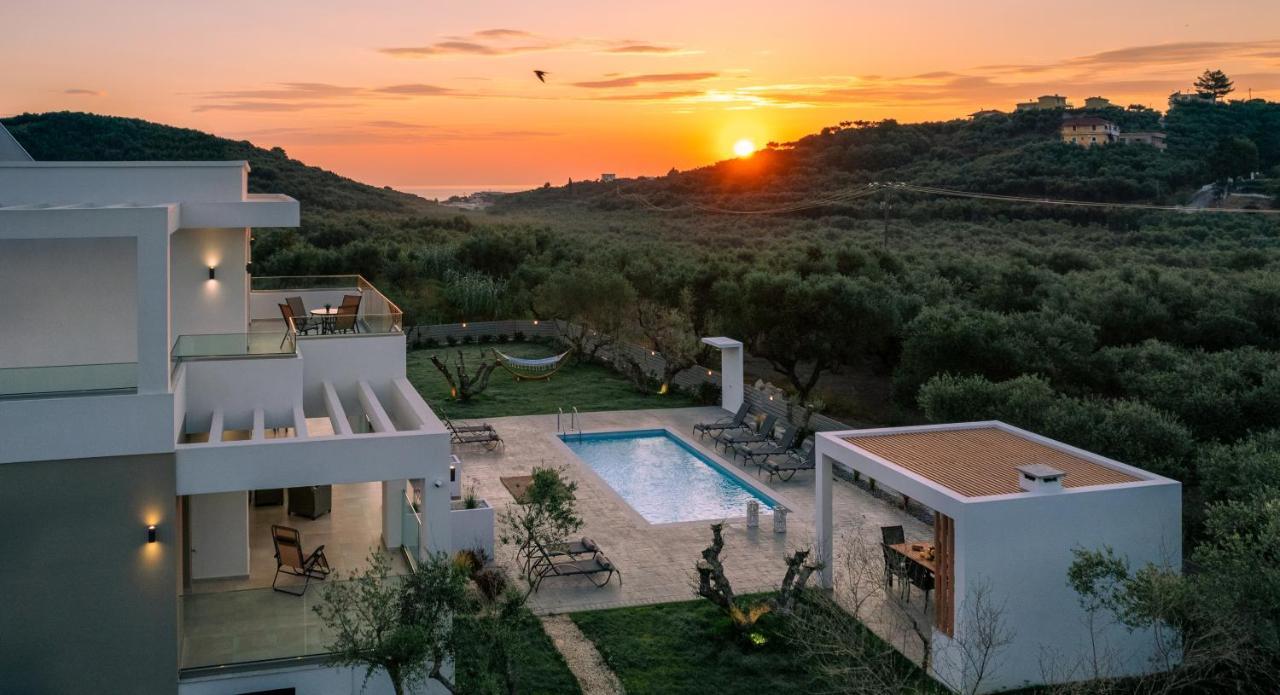 Valentino Luxury Villa Plános Zewnętrze zdjęcie