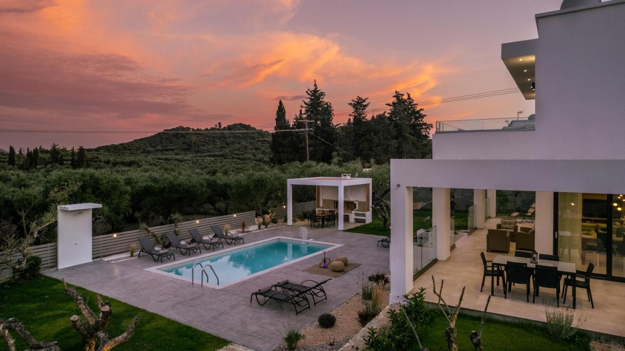 Valentino Luxury Villa Plános Zewnętrze zdjęcie