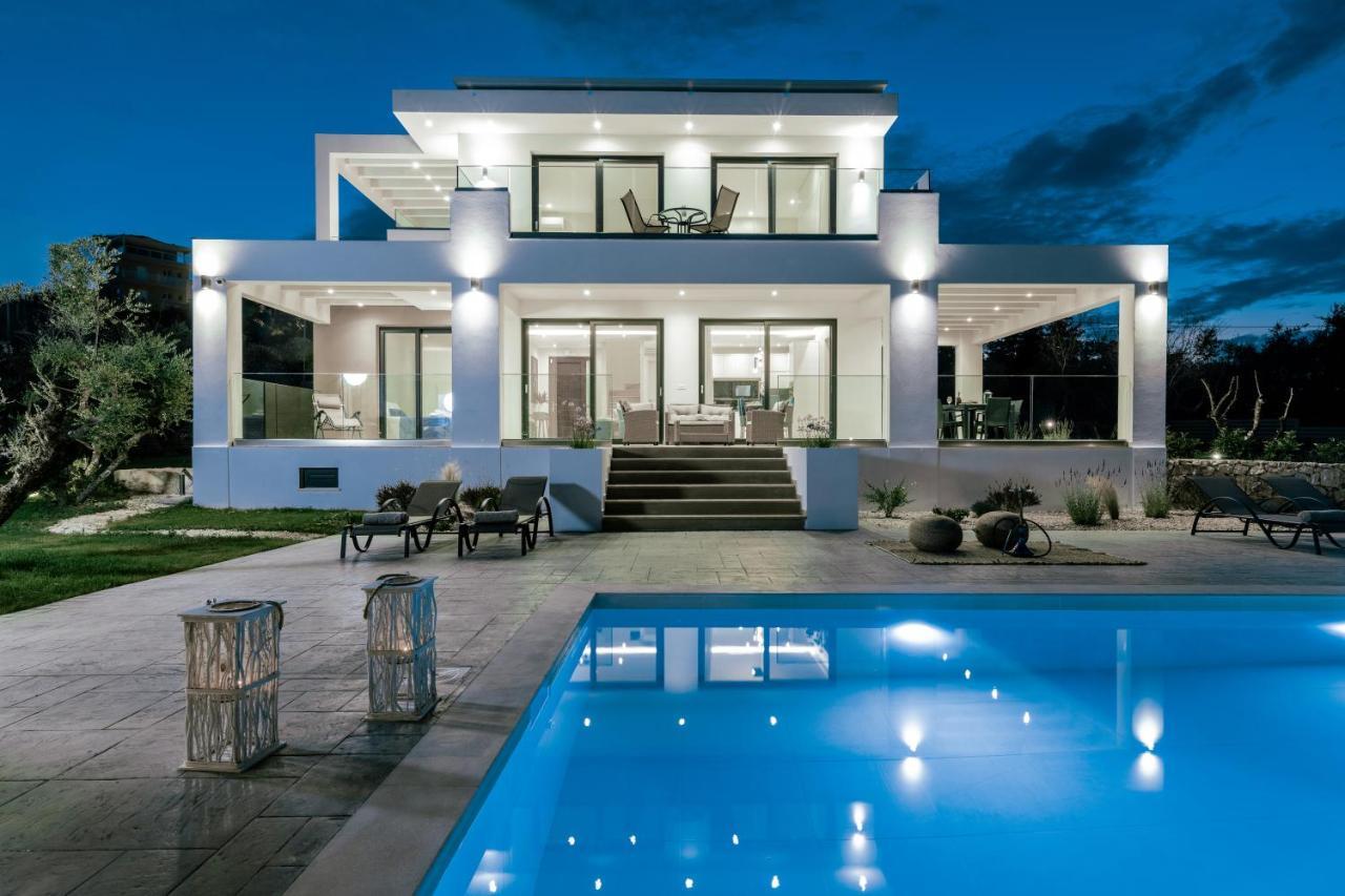 Valentino Luxury Villa Plános Zewnętrze zdjęcie