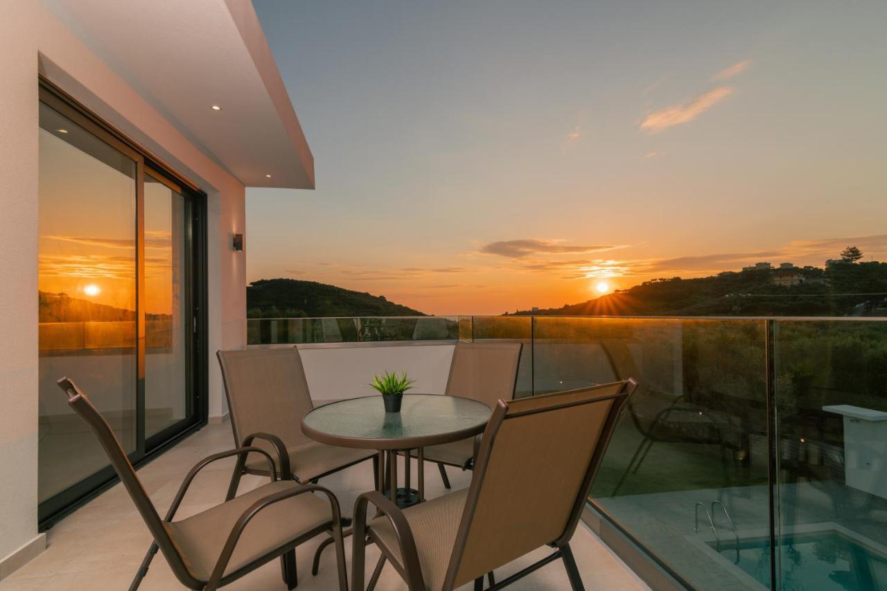 Valentino Luxury Villa Plános Zewnętrze zdjęcie